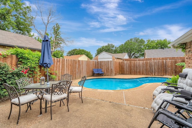 3909 Commonwealth Dr, Flower Mound, TX 75028 - view of pool with a patio, a fenced backyard, and outdoor dining space