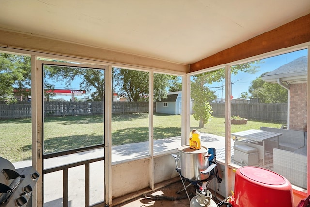 3102 Primrose Dr, Abilene, TX 79606 - sunroom with healthy amount of natural light and vaulted ceiling