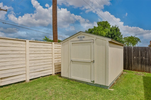 103 Loving Trl, Justin, TX 76247 - view of shed featuring a fenced backyard