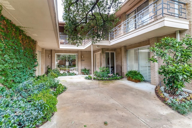 6328 Bandera Ave Unit C, Dallas, TX 75225 - view of patio / terrace