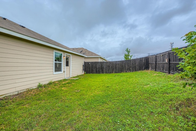 9263 Summerlee St, Dallas, TX 75227 - view of fenced backyard