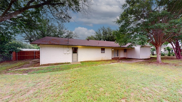 1608 Holt St, Fort Worth, TX 76103 - back of property with brick siding