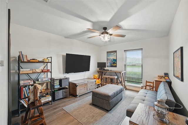 4328 Coryell Way, Mesquite, TX 75150 - living area featuring wood finished floors and a ceiling fan
