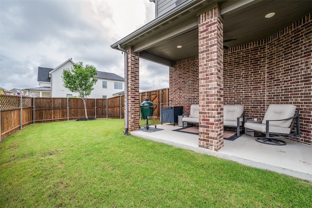3418 River Trl, Frisco, TX 75034 - fenced backyard featuring a patio