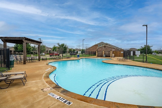 9200 S Field Ln, Arlington, TX 76002 - community pool with a patio area and a pergola