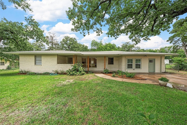 1813 Madera Dr, Waco, TX 76705 - ranch-style home featuring stone siding