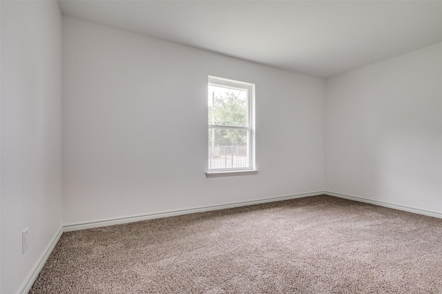 2775 E Overton Rd, Dallas, TX 75216 - empty room with carpet floors and baseboards