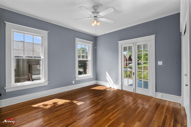 325 Rutherford St, Shreveport, LA 71104 - spare room with wood finished floors, a ceiling fan, and crown molding