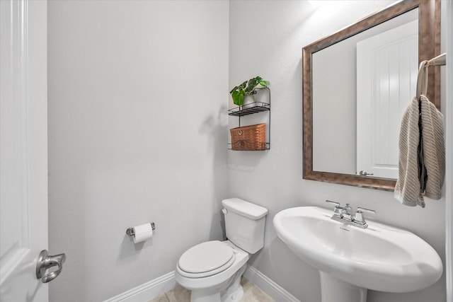 3005 Landmark Pl, Heath, TX 75126 - half bathroom featuring baseboards and toilet