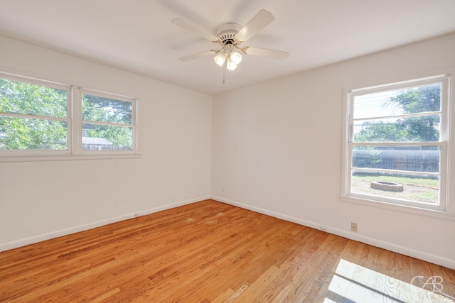 733 N Willis St, Abilene, TX 79603 - unfurnished room featuring light wood finished floors and a ceiling fan