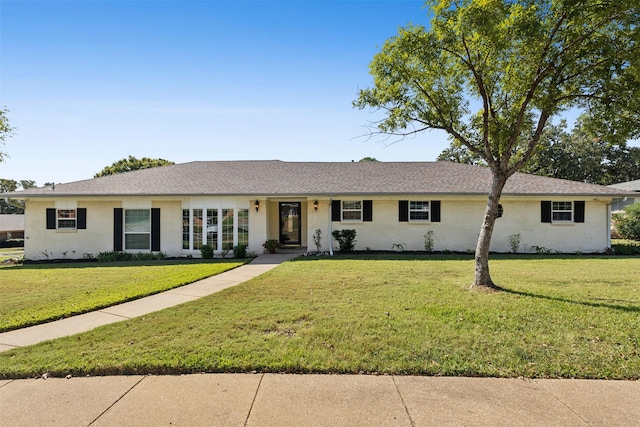 1610 Newsom Ct, Pantego, TX 76013 - ranch-style house featuring a front lawn