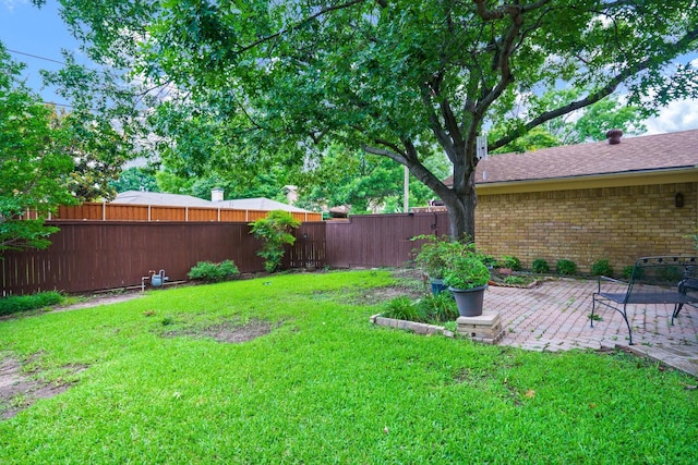 315 Ridgewood Dr, Richardson, TX 75080 - fenced yard featuring a patio area