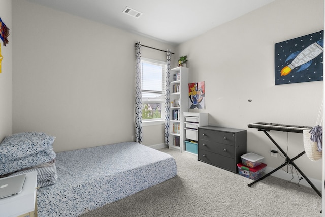 711 Prairie Falcon Dr, Arlington, TX 76005 - carpeted bedroom with baseboards