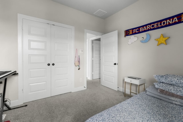 711 Prairie Falcon Dr, Arlington, TX 76005 - carpeted bedroom with baseboards and a closet