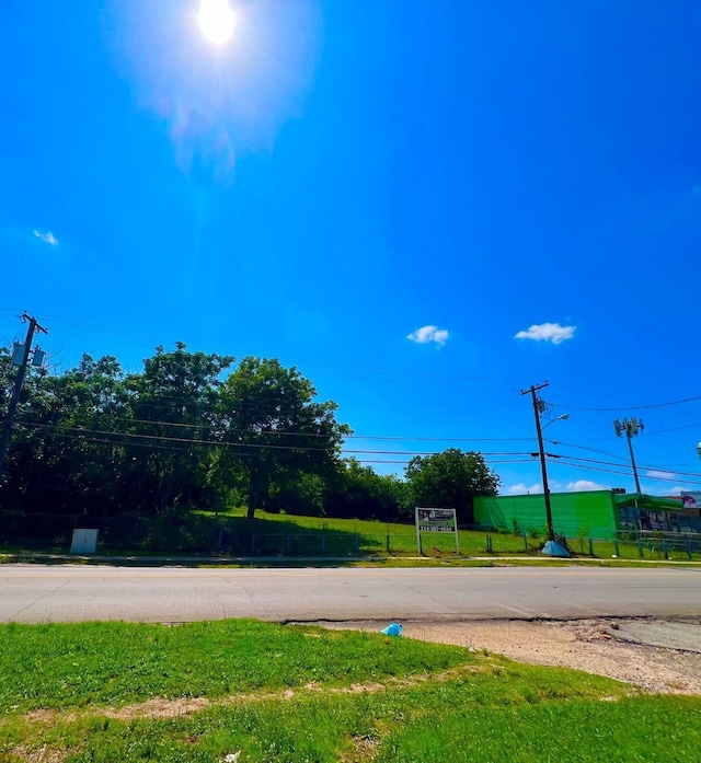 411 N Gilpin Ave, Dallas, TX 75211