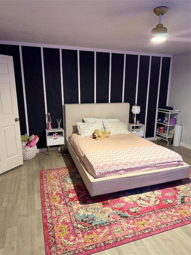 907 Dogwood St, Waco, TX 76706 - bedroom with wood finished floors
