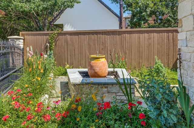 5800 Armstrong Pkwy, University Park, TX 75205 - view of patio / terrace