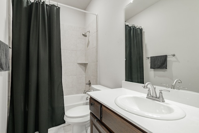 680 Navasota Dr, Crandall, TX 75114 - bathroom featuring vanity and shower / bath combo with shower curtain