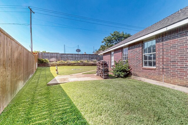 2705 Willowood Dr, Grapevine, TX 76051 - fenced backyard featuring a patio area