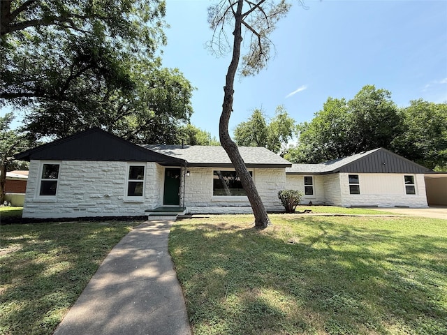 2849 Spruce Park Dr, Richland Hills, TX 76118 - ranch-style house with stone siding and a front yard