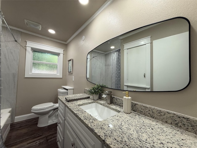 2849 Spruce Park Dr, Richland Hills, TX 76118 - full bathroom featuring vanity, crown molding, wood finished floors, shower / bath combo, and recessed lighting