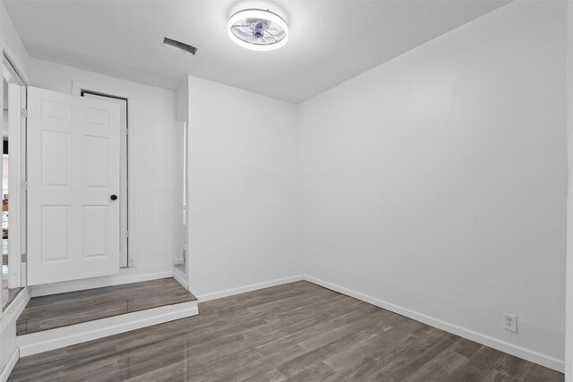 4236 Virginia Ln, Fort Worth, TX 76103 - unfurnished room featuring wood finished floors and baseboards