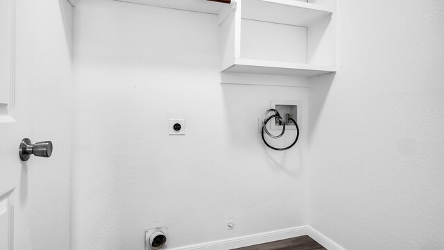 836 Snapdragon Ln, Plano, TX 75075 - laundry area with hookup for a gas dryer, hookup for an electric dryer, hookup for a washing machine, and dark wood-style floors