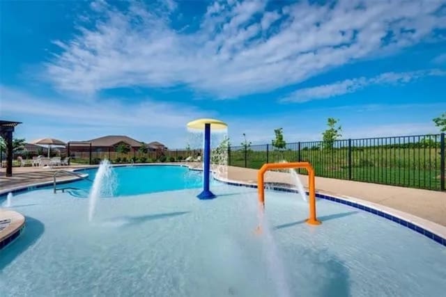 220 Aaron St, Anna, TX 75409 - community pool with a patio