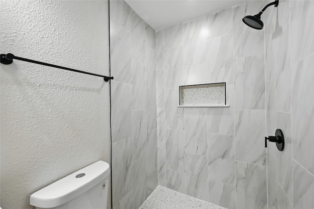 2705 Shelby St, Garland, TX 75041 - full bathroom featuring tiled shower and toilet