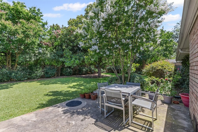 4247 Goodfellow Dr, Dallas, TX 75229 - view of patio / terrace with outdoor dining space