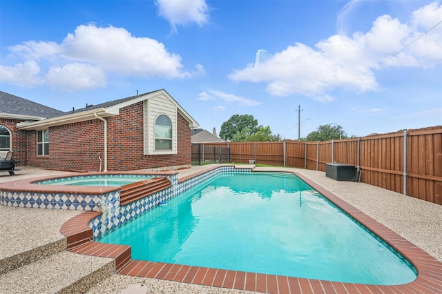 1801 Bent Brook Dr, Mesquite, TX 75181 - view of swimming pool with an in-ground hot tub and a fenced backyard