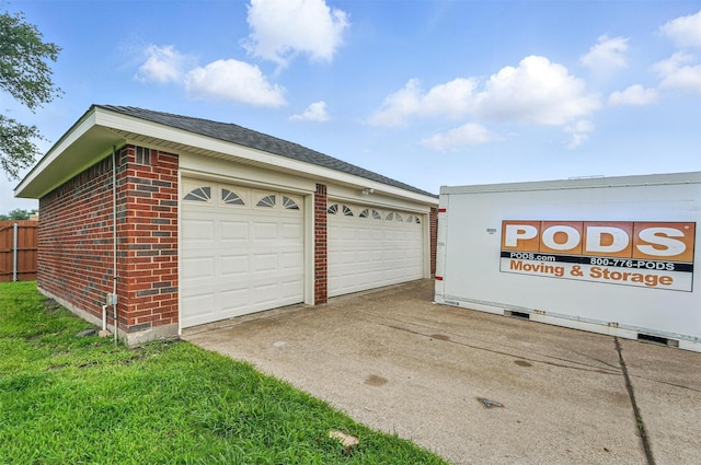 1801 Bent Brook Dr, Mesquite, TX 75181 - view of garage