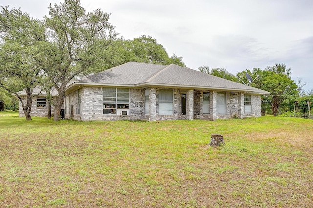 1000 Meadow Hill Rd, Fort Worth, TX 76108 - view of front facade featuring a front yard and stone siding