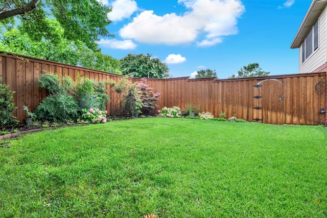 4512 Greenfield Dr, Richardson, TX 75082 - view of fenced backyard