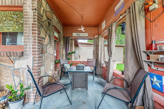 509 W Reynosa Ave, De Leon, TX 76444 - view of sunroom / solarium