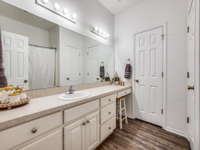 400 Autry Blvd, Gunter, TX 75058 - full bath with vanity and wood finished floors