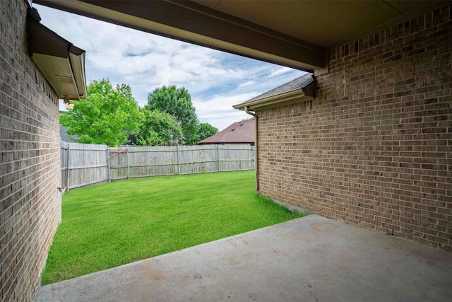 908 Trinity Dr, Lancaster, TX 75146 - fenced backyard featuring a patio