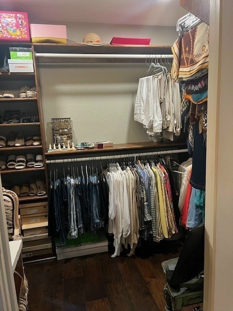 3901 Woodside Dr, Arlington, TX 76016 - spacious closet with wood finished floors