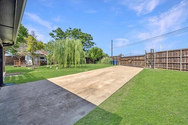 1701 Prairie Creek Ct, Garland, TX 75040 - view of yard