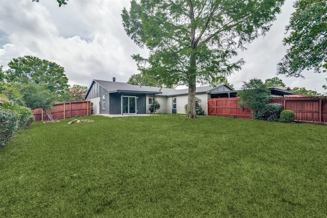 601 Red Ash Cir, Mesquite, TX 75150 - rear view of property featuring a fenced backyard