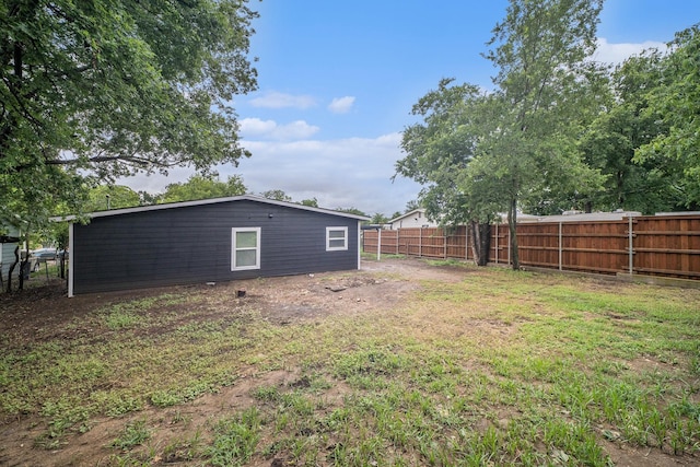 5525 Lester Granger Dr, Fort Worth, TX 76112 - view of yard