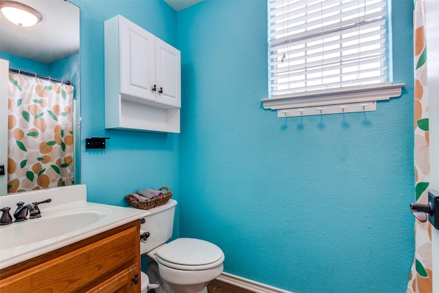 412 Paradise Canyon Cir, Paradise, TX 76073 - full bath with vanity and curtained shower