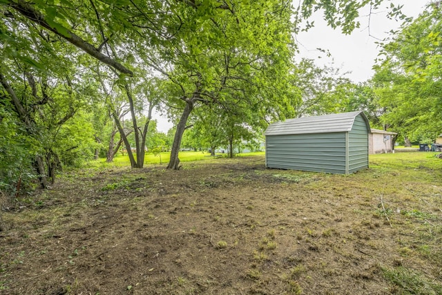 207 N 1st St, Crandall, TX 75114 - view of yard with a shed