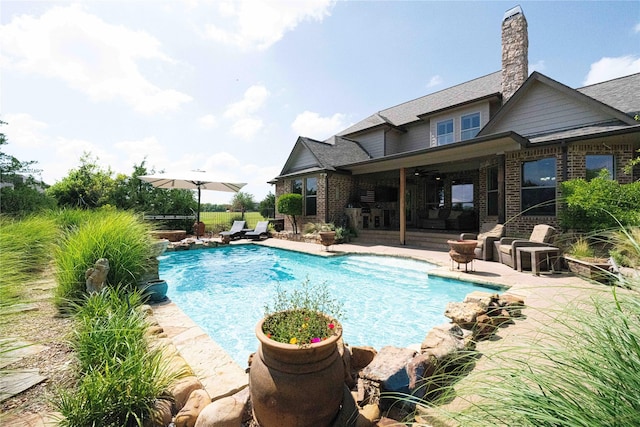 105 Lavender Pl, Mclendon Chisholm, TX 75032 - outdoor pool with a patio and a ceiling fan