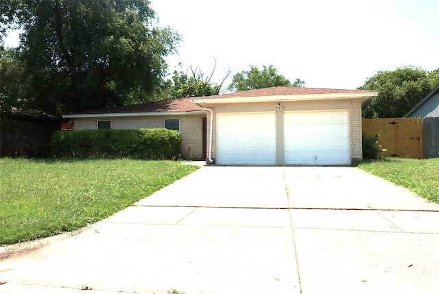 517 Annapolis Dr, Fort Worth, TX 76108 - single story home featuring brick siding, an attached garage, and driveway