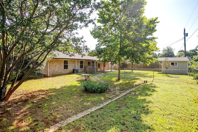 221 Sierra Dr, Joshua, TX 76058 - view of yard