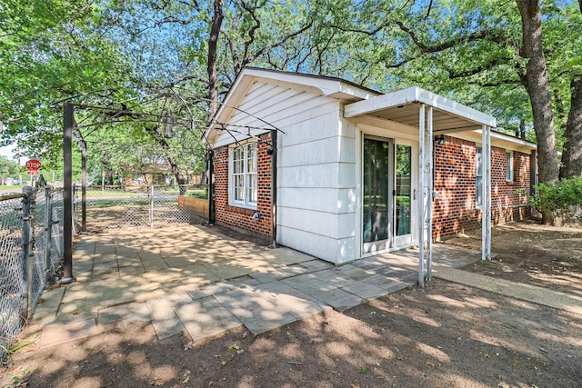 717 Thersa Dr, River Oaks, TX 76114 - view of outbuilding