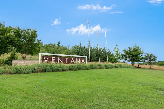 5524 Santa Elena Ct, Fort Worth, TX 76126 - community / neighborhood sign featuring a yard