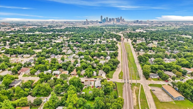 1342 E Waco Ave, Dallas, TX 75216 - view of urban area with a main thoroughfare and a tree filled landscape
