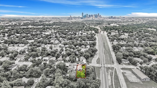 1342 E Waco Ave, Dallas, TX 75216 - view of property location with property parcel outlined and city skyline